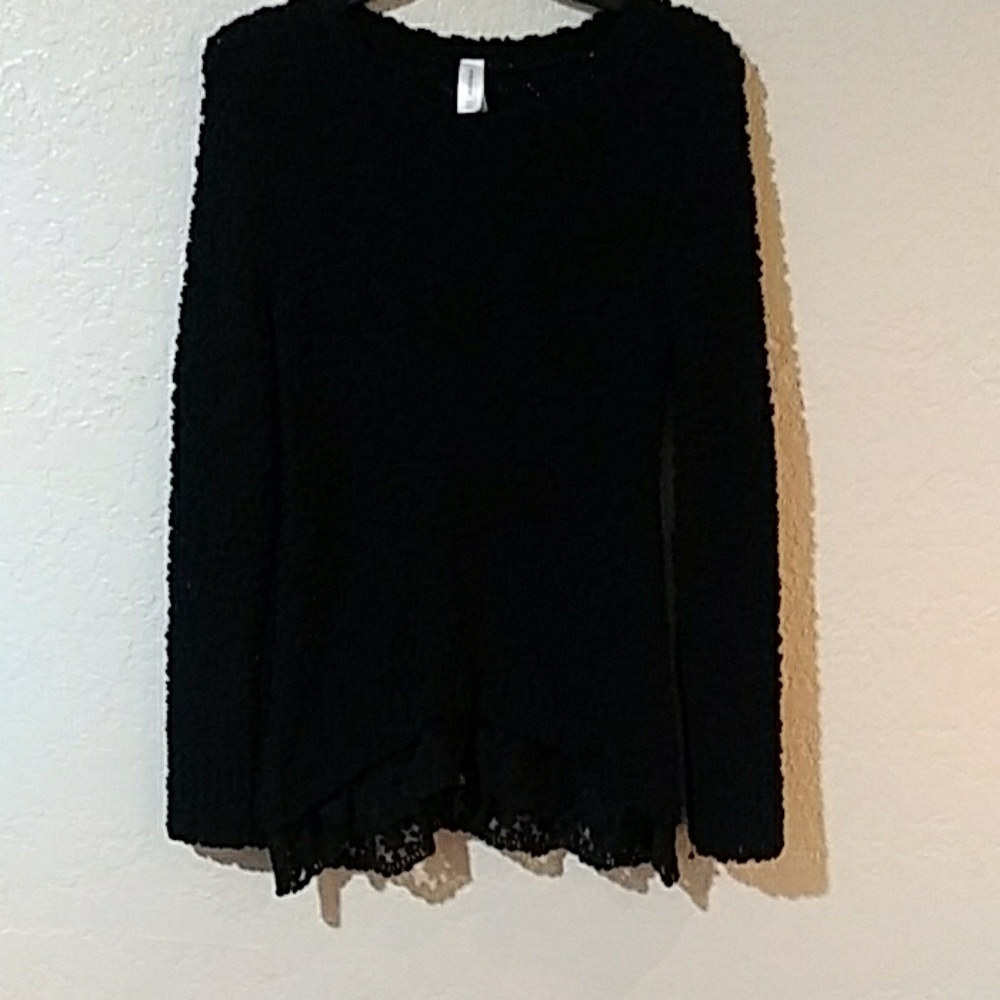 NO BOUNDARIES LONG SLEEVED BLOUSE SIZE XL